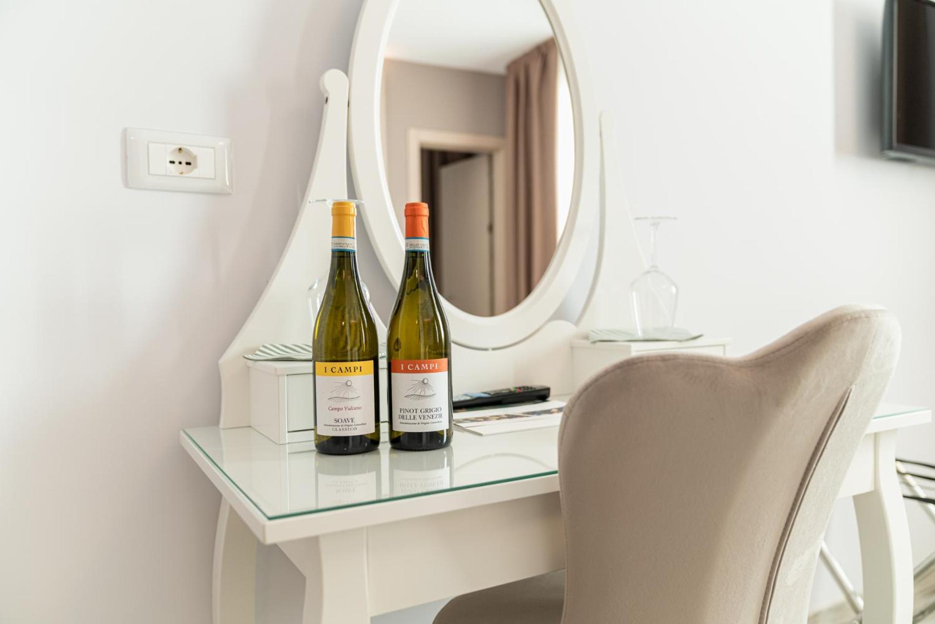 I Campi Wine Relais Hotell Ronchi  Eksteriør bilde